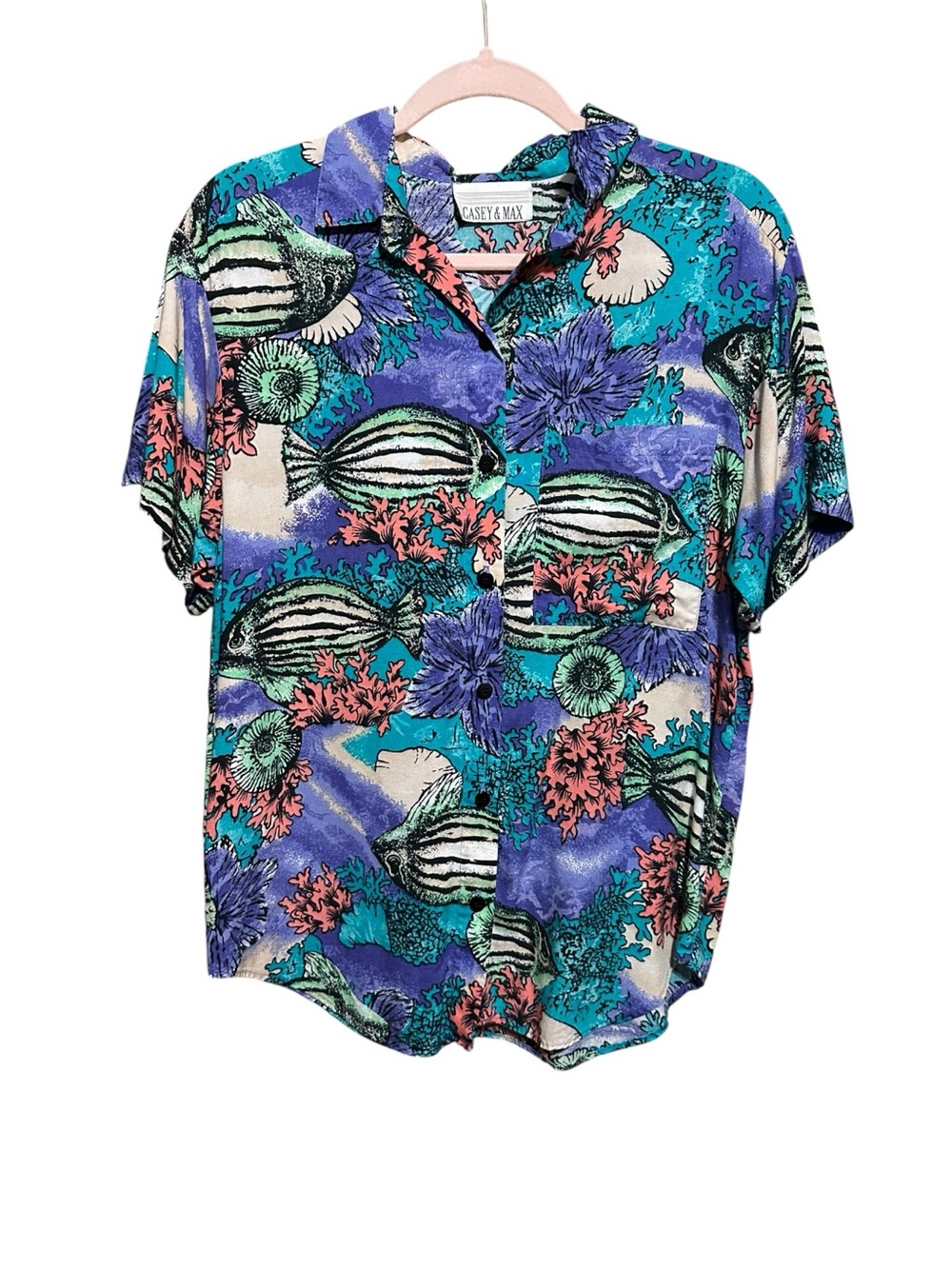 Casey & Max Vintage Ocean Theme Button Down Shirt Size M/L - Picture 2 of 5